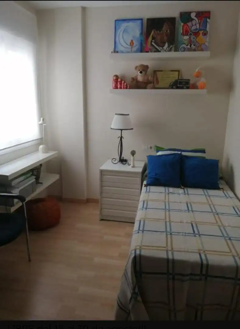 Piso de alquiler en Avenida Cabo Noval, 51, Centro - Calzada - Cabo Noval Habitación de Piso de alquiler en Sanlúcar de Barrameda con Parquet, Terraza y Amueblado