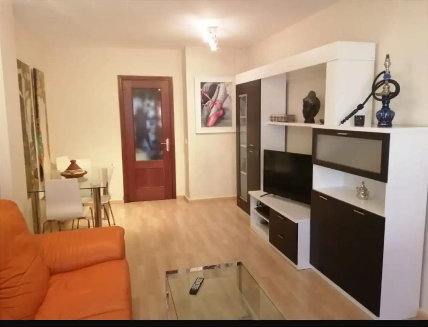 Piso de alquiler en Avenida Cabo Noval, 51, Centro - Calzada - Cabo Noval Sala de estar de Piso de alquiler en Sanlúcar de Barrameda con Parquet, Terraza y Amueblado