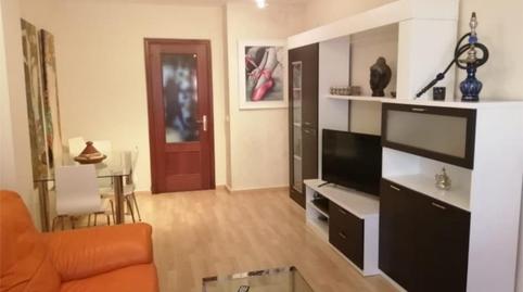 Foto 2 de Piso de alquiler en Avenida Cabo Noval, 51, Centro - Calzada - Cabo Noval, Sanlúcar de Barrameda