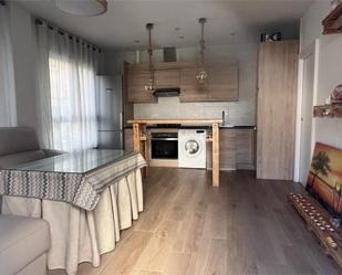 Kitchen of Flat for sale in  Granada Capital