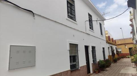 Piso en venta en Calle Oviedo, 8, Centro- San Felipe - Huerta Fava, Cádiz - imagen 2 Foto 2 de Piso en venta en Calle Oviedo, 8, Centro- San Felipe - Huerta Fava, Cádiz