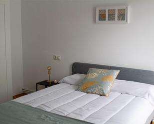 Bedroom of Flat to share in Lugo Capital  with Terrace