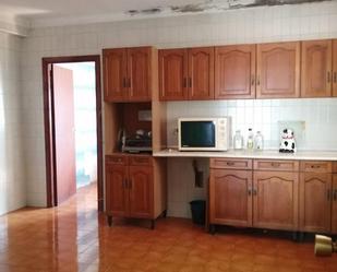 Kitchen of Flat for sale in Espera  with Terrace