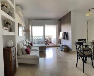 Living room of Apartment for sale in Benalmádena  with Air Conditioner, Terrace and Swimming Pool