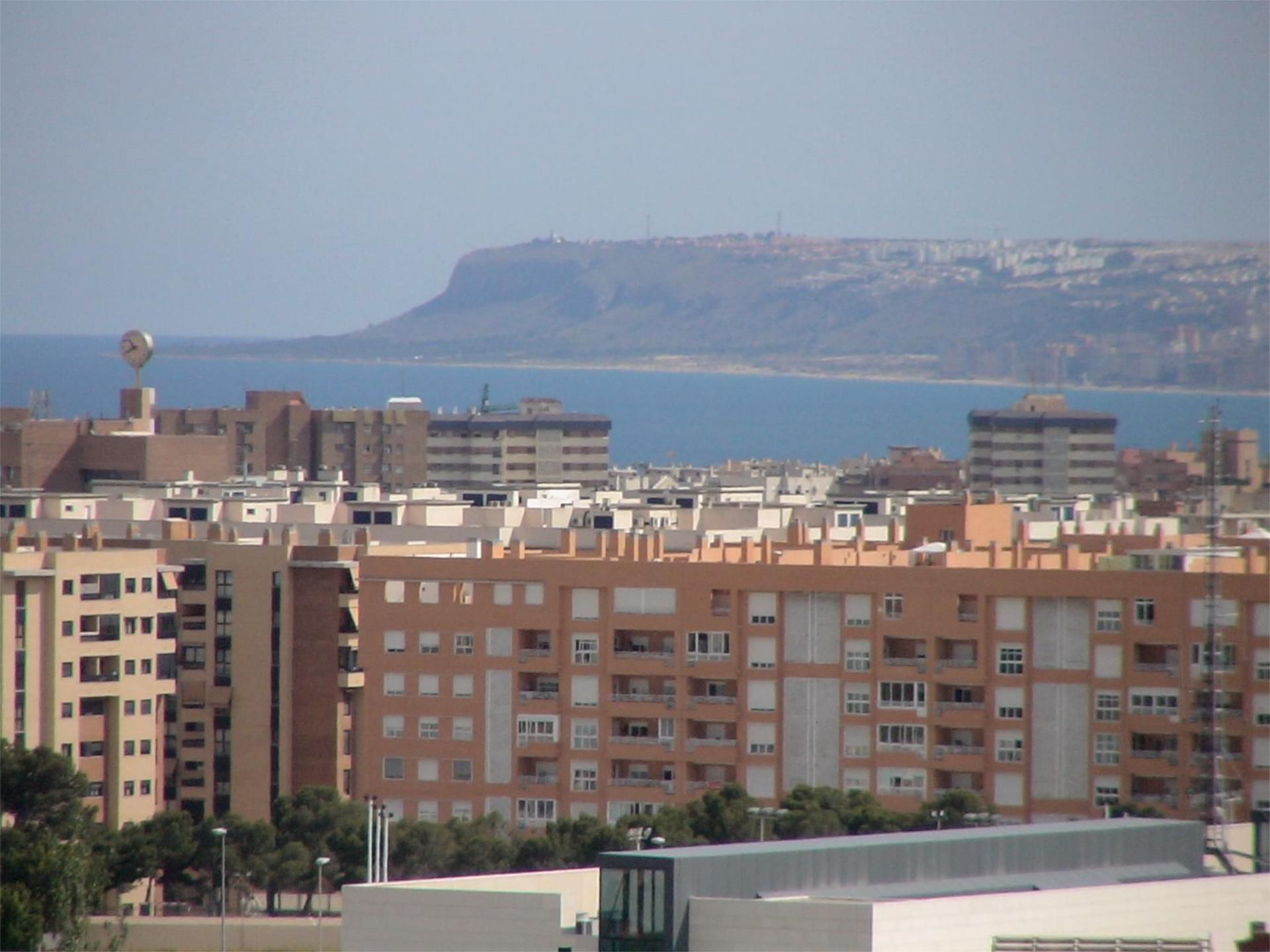 Flat to rent in Avenida Deportista Isabel Fernández, 20, Paus - Poligono San Blas