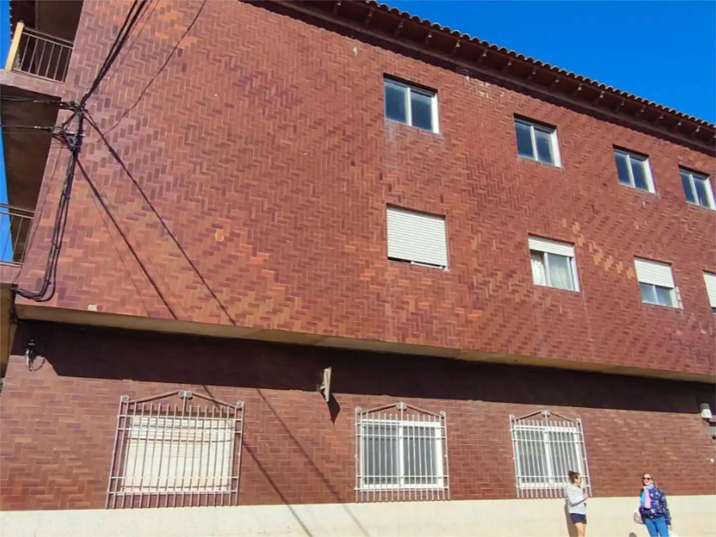 Außenansicht von Einfamilien-Reihenhaus zum Verkauf in Villanueva de la Fuente mit Heizung, Terrasse und Möbliert