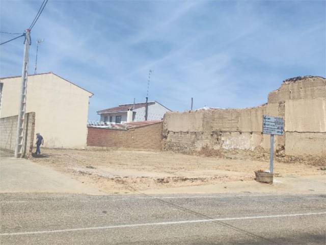 Terreno urbanizable en Venta en Calle Alfonso XIII, 7 en Fuente Encalada