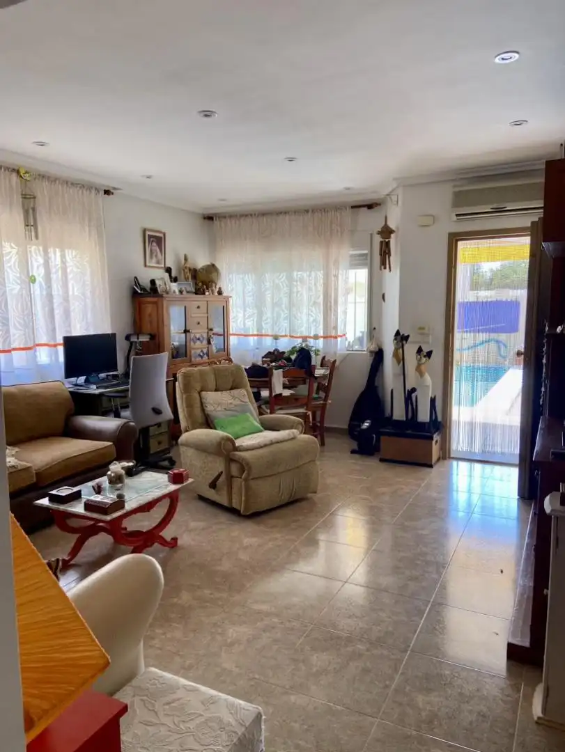 Sala de estar de Casa o chalet en venta en Los Alcázares con Aire acondicionado, Terraza y Piscina