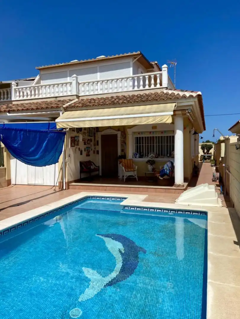 Piscina de Casa o chalet en venta en Los Alcázares con Aire acondicionado, Terraza y Piscina