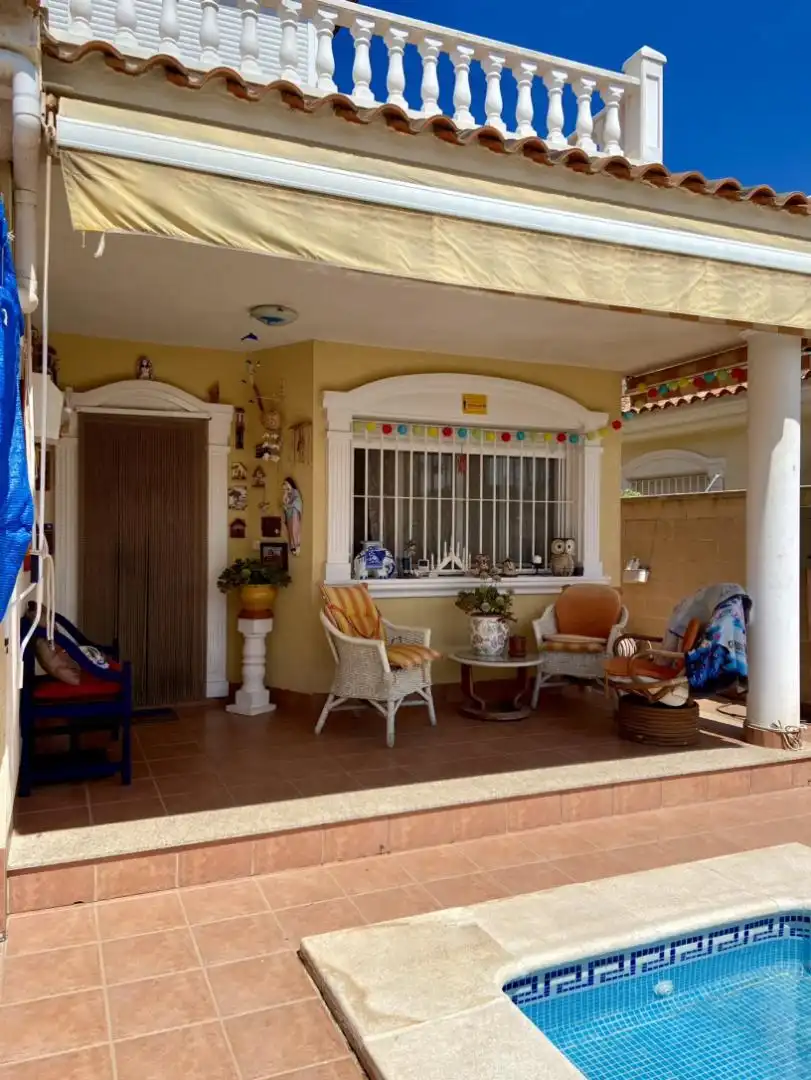 Casa o chalet en venta en Los Alcázares con Aire acondicionado, Terraza y Piscina