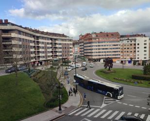 Vista exterior de Pis de lloguer en Oviedo  amb Terrassa