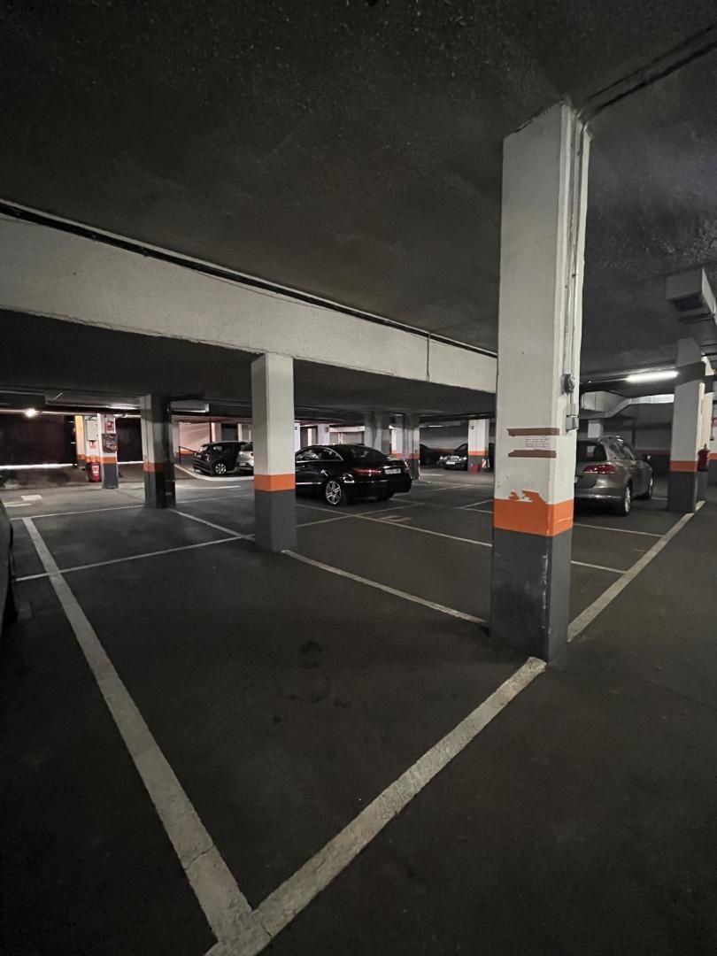 Parking of Garage for sale in  Madrid Capital