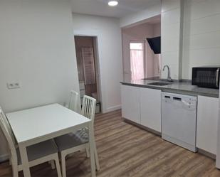 Kitchen of Flat to rent in Salamanca Capital  with Terrace and Balcony