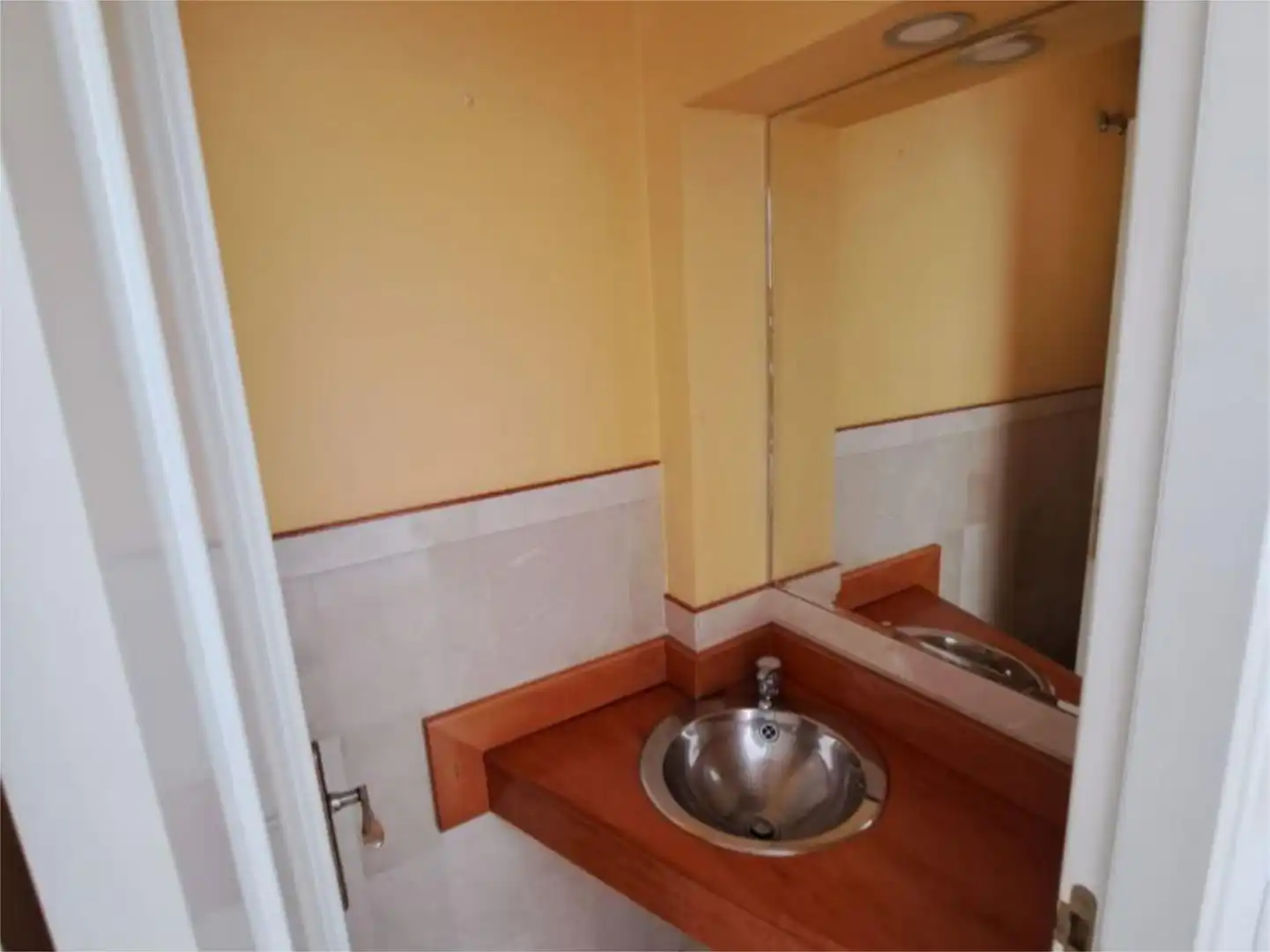 Bathroom of Detached homes for sale in Rincón de la Victoria  with Air Conditioner, Terrace and Swimming Pool