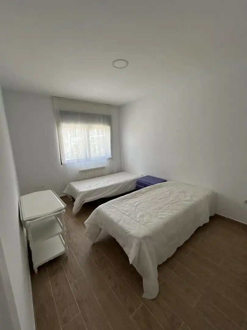 Casa o xalet en venda a Calle La Colmada, 16, Los Ángeles de San Rafael Dormitori de Casa o xalet en venda en El Espinar amb Terrassa, Traster i Moblat