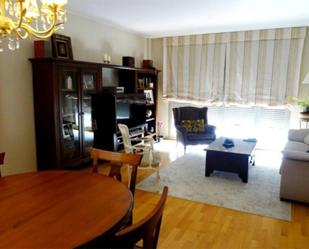 Living room of Single-family semi-detached for sale in  Zaragoza Capital  with Air Conditioner, Heating and Parquet flooring