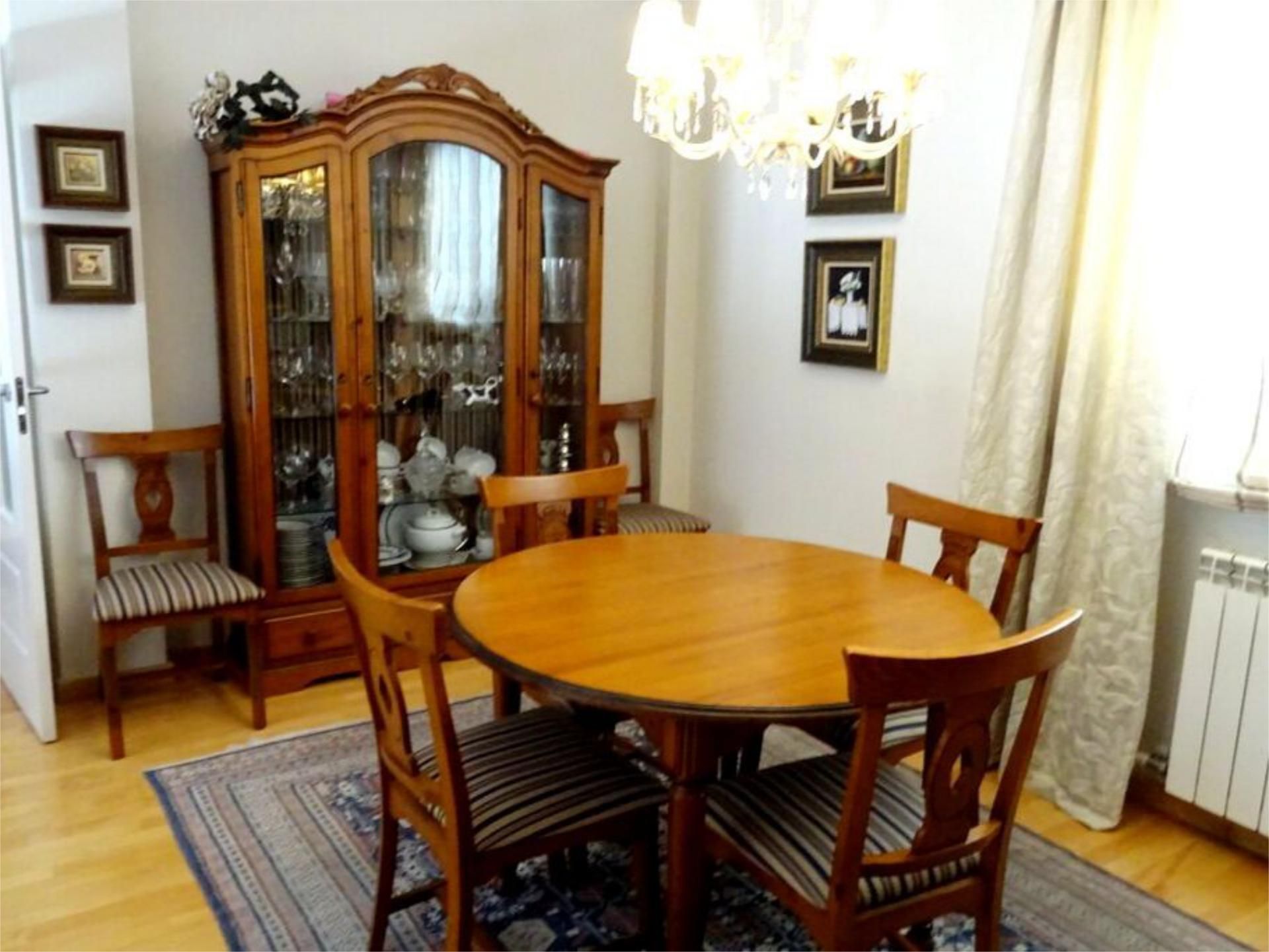Dining room of Single-family semi-detached for sale in  Zaragoza Capital  with Air Conditioner, Heating and Parquet flooring