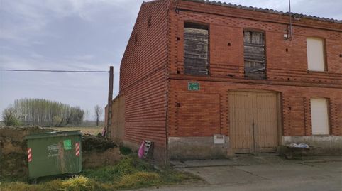 Casa o xalet en venda a Calle la Cruz, 24, Villamontán de la Valduerna, León - imatge 2 Foto 2 de Casa o xalet en venda a Calle la Cruz, 24, Villamontán de la Valduerna, León