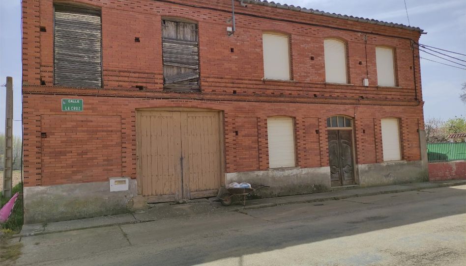 Casa o xalet en venda a Calle la Cruz, 24, Villamontán de la Valduerna, León - imatge 1 Foto 1 de Casa o xalet en venda a Calle la Cruz, 24, Villamontán de la Valduerna, León