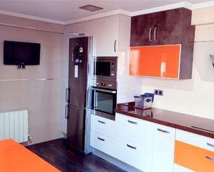 Kitchen of Flat for sale in Portugalete