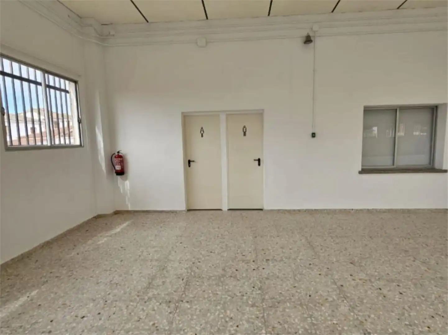Industrial buildings for rent in La Puebla de Montalbán
