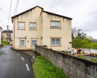 Vista exterior de Casa o xalet en venda en Mugardos amb Terrassa