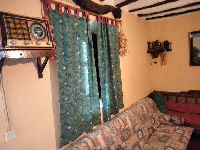 Casa adosada en Venta en Poblado Claras, 51 en Yeste