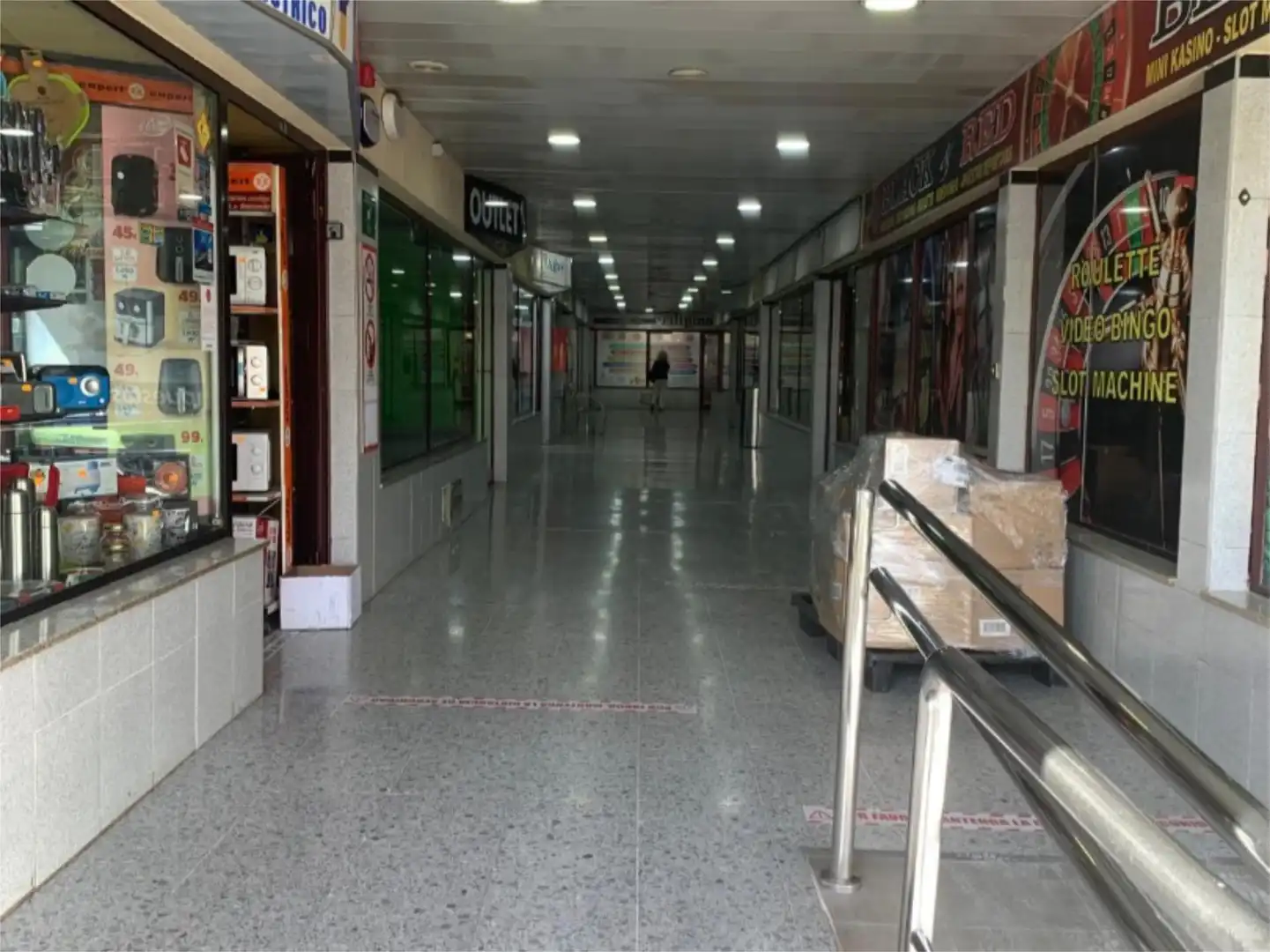 Commercial properties for sale in Avenida Príncipes de España, 7, Chimisay - Las Delicias - Miramar Commercial properties for sale in Santa Cruz de Tenerife