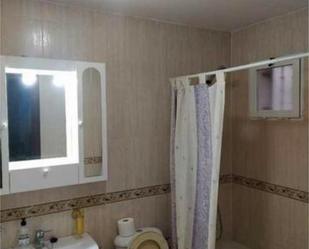 Bathroom of Flat to rent in Mancha Real