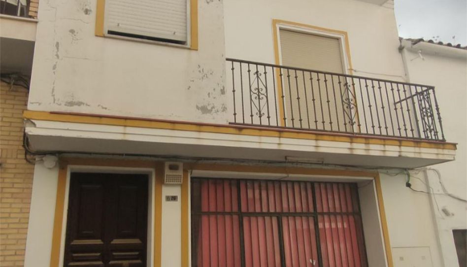 Casa adosada en venta en Calle Juan de Palma, 2a, Morón de la Frontera, Sevilla - imagen 1 Foto 1 de Casa adosada en venta en Calle Juan de Palma, 2a, Morón de la Frontera, Sevilla