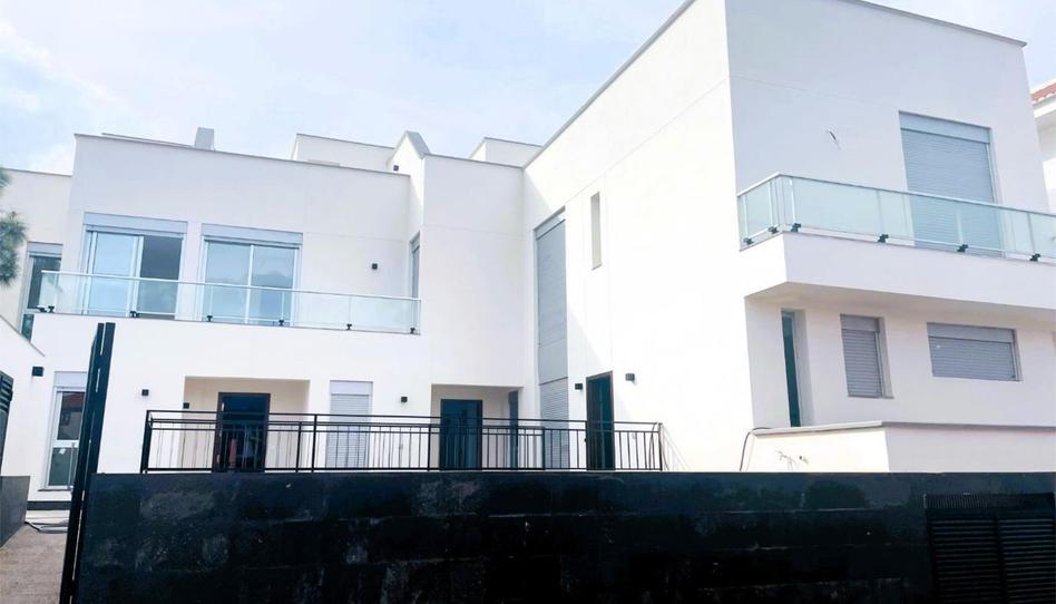 Casa adosada en venda a Calle Morro Afonso Alto, 34, Tijoco Bajo, Santa Cruz de Tenerife - imatge 1 Foto 1 de Casa adosada en venda a Calle Morro Afonso Alto, 34, Tijoco Bajo, Santa Cruz de Tenerife