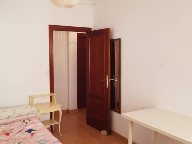 Piso en Venta en Calle Pedro Miguel, 18 en Feria