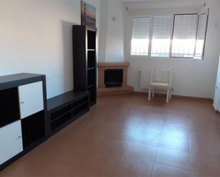 Sala d'estar de Casa adosada en venda en Motilleja amb Balcó