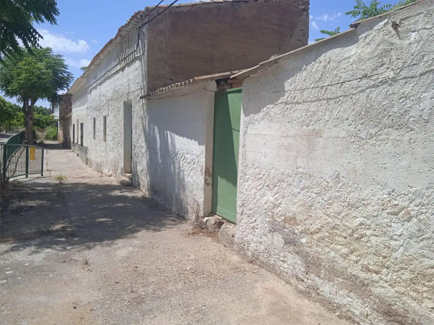 Exterior view of Detached homes for sale in Lezuza
