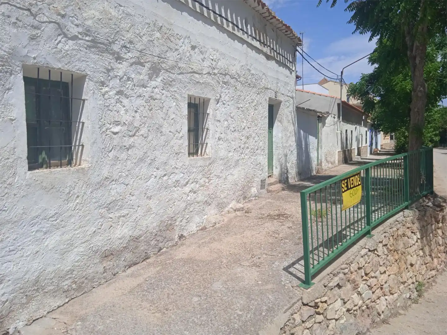 Exterior view of Detached homes for sale in Lezuza