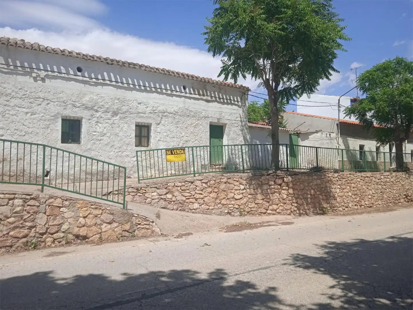 Exterior view of Detached homes for sale in Lezuza