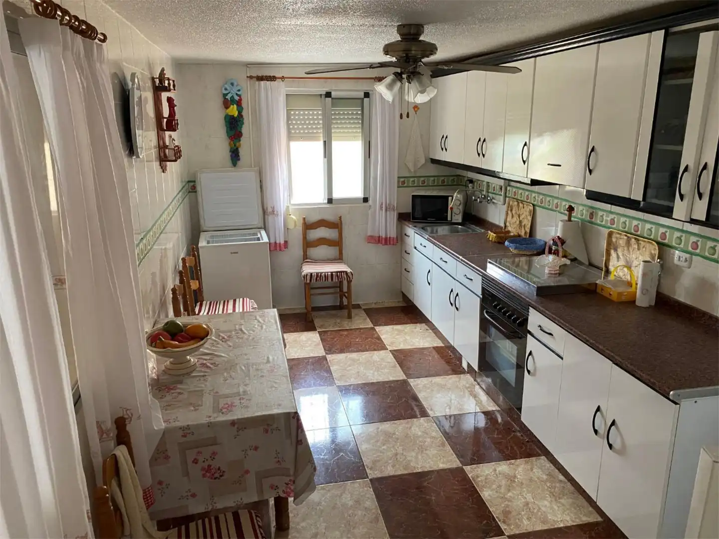 Planta baja en venta en Calle Matadero, 2, La Unión ciudad Cocina de Planta baja en venta en La Unión con Aire acondicionado, Terraza y Amueblado