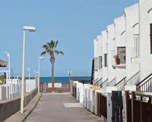 Exterior view of Single-family semi-detached for sale in Oropesa del Mar / Orpesa  with Terrace