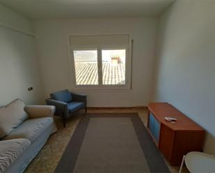 Living room of Flat to rent in Torà  with Air Conditioner and Terrace