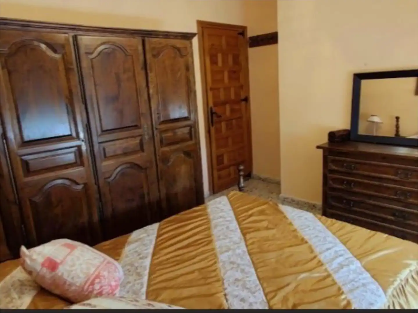 Casa o chalet en venta en Calle Arroyo, 1, San Pablo de los Montes Habitación de Casa o chalet en venta en San Pablo de los Montes con Terraza, Trastero y Amueblado