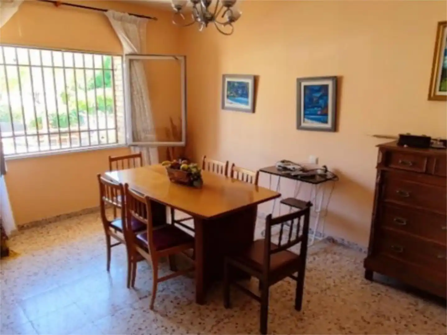 Casa o chalet en venta en Calle Arroyo, 1, San Pablo de los Montes Comedor de Casa o chalet en venta en San Pablo de los Montes con Terraza, Trastero y Amueblado