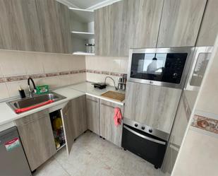 Kitchen of Flat to rent in Lepe  with Balcony