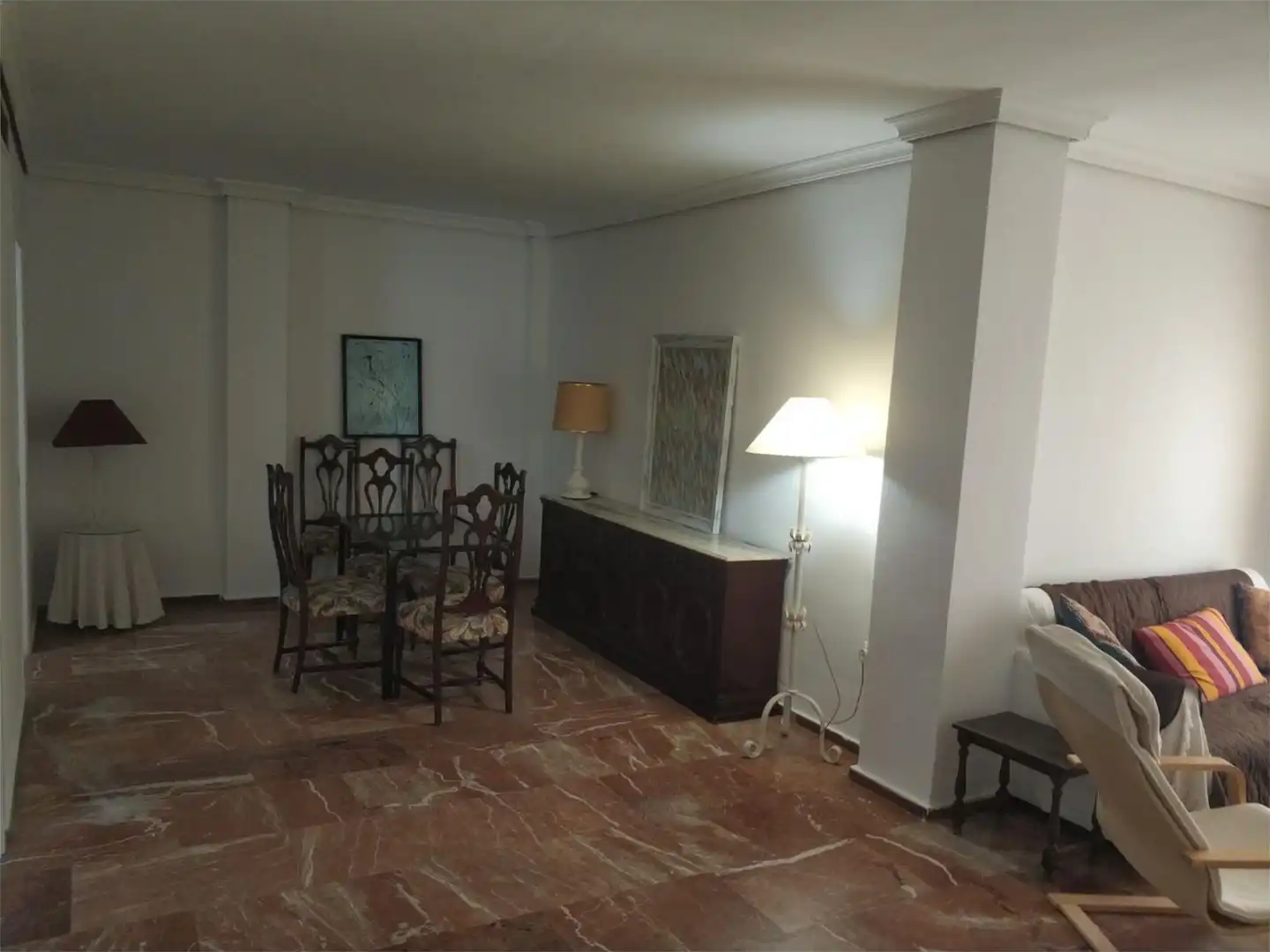 Habitación en Plaza de Colón, 246, Ollerías - San Cayetano Habitación en Plaza de Colón, 246, Ollerías - San Cayetano