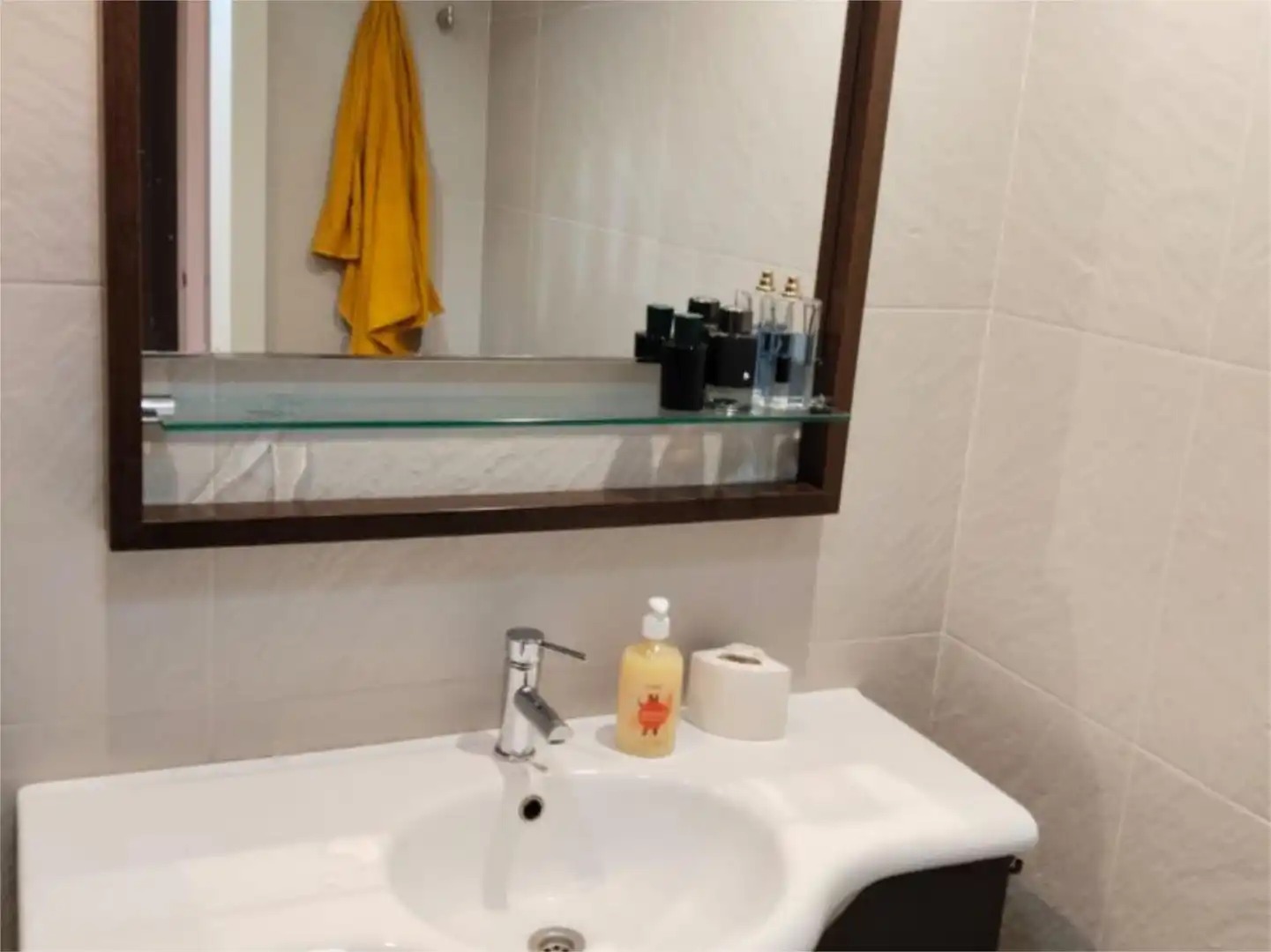 Habitació a Carrer del Real de Gandia, 3, Barrio de Benimaclet Bany de Àtic per a compartir en Valencia