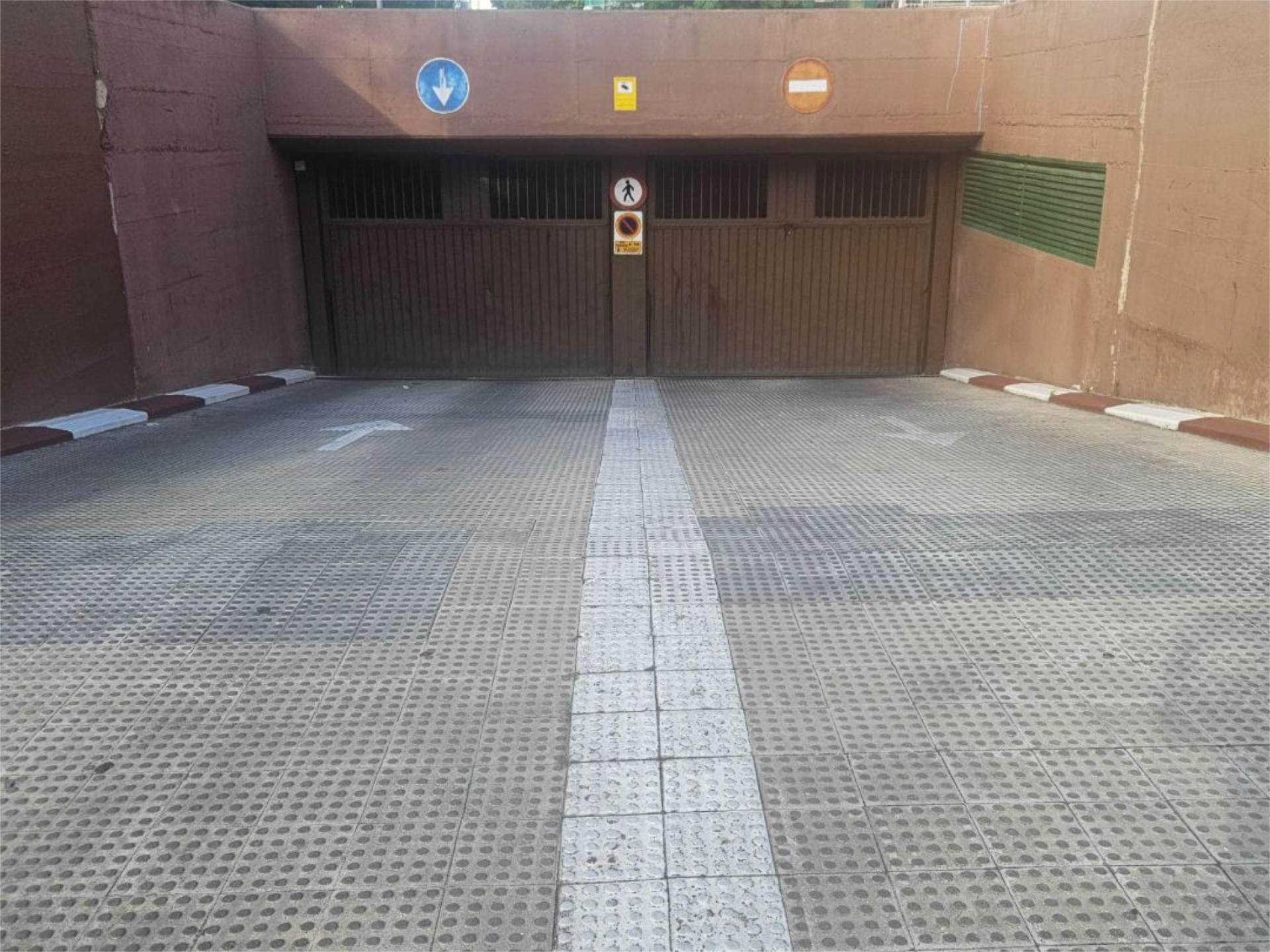 Parking of Garage for sale in Fuenlabrada