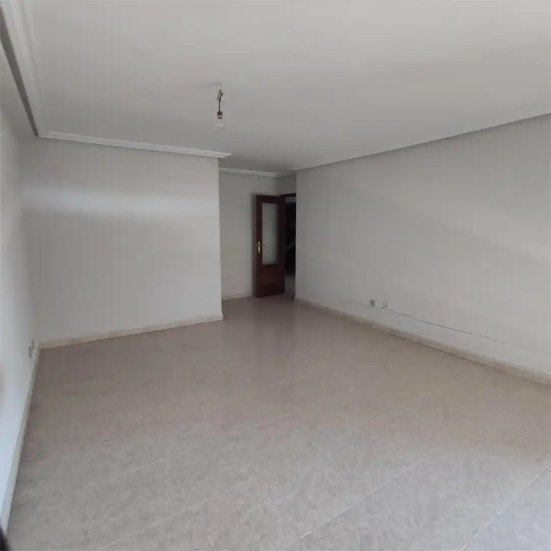 Wohnung zum Verkauf in Torrecilla En Cameros mit Heizung, Terrasse und Abstellraum