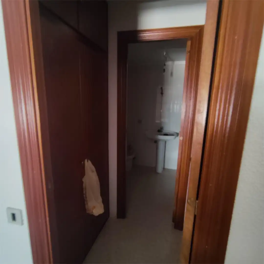 Badezimmer von Wohnung zum Verkauf in Torrecilla En Cameros mit Heizung, Terrasse und Abstellraum