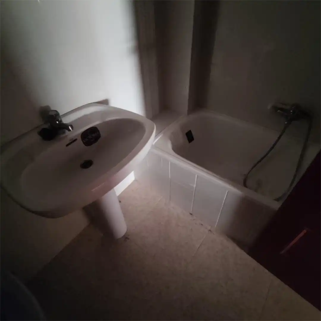Badezimmer von Wohnung zum Verkauf in Torrecilla En Cameros mit Heizung, Terrasse und Abstellraum