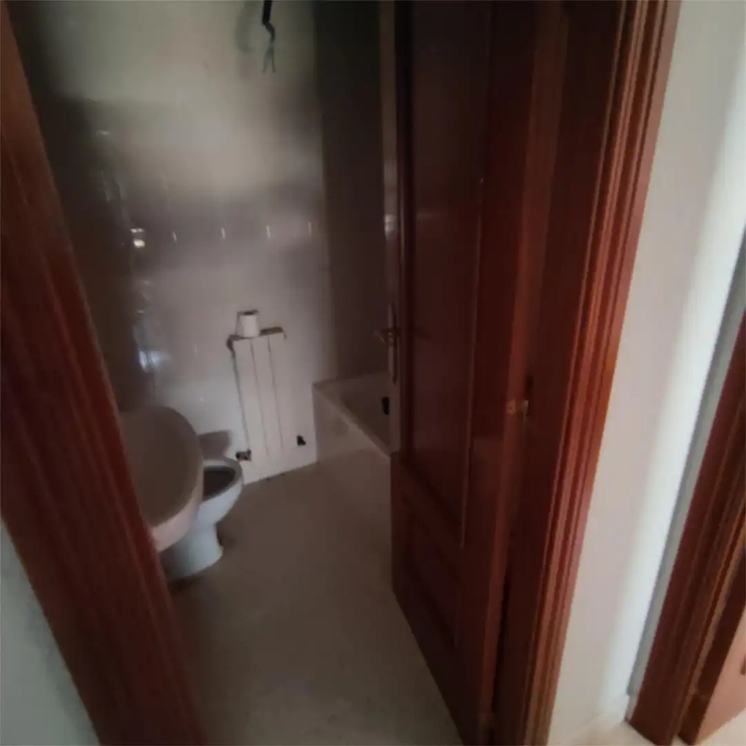 Badezimmer von Wohnung zum Verkauf in Torrecilla En Cameros mit Heizung, Terrasse und Abstellraum