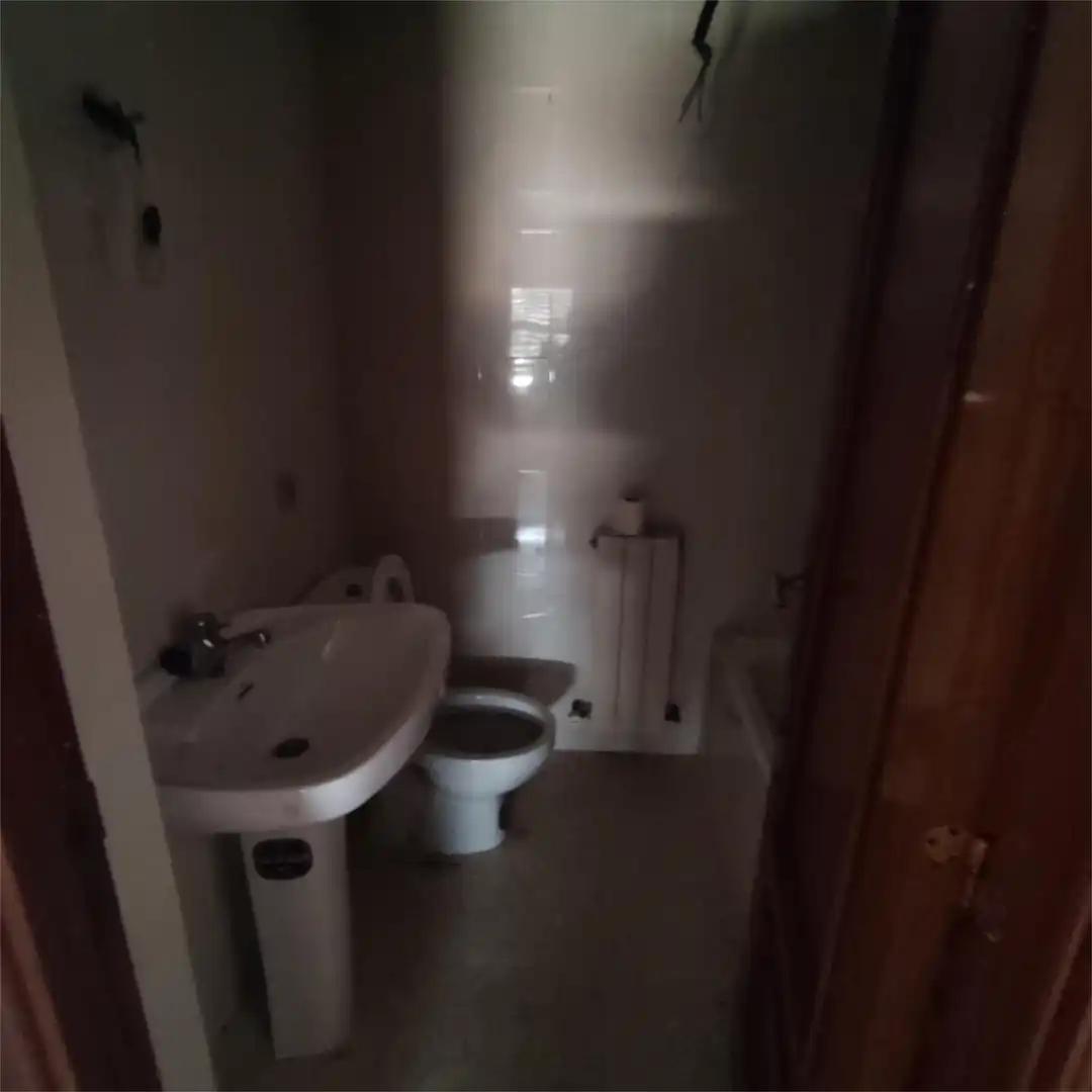 Badezimmer von Wohnung zum Verkauf in Torrecilla En Cameros mit Heizung, Terrasse und Abstellraum